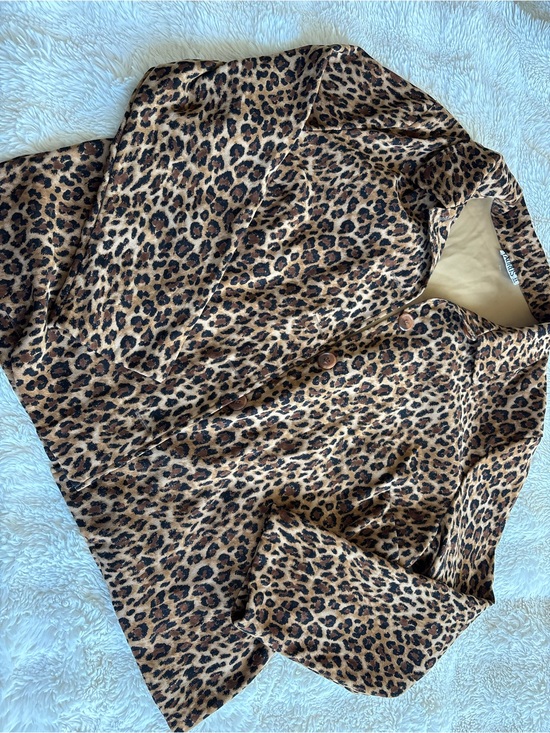 Jackets & Blazers - Leopard Print Button Jacket - Tan & Black